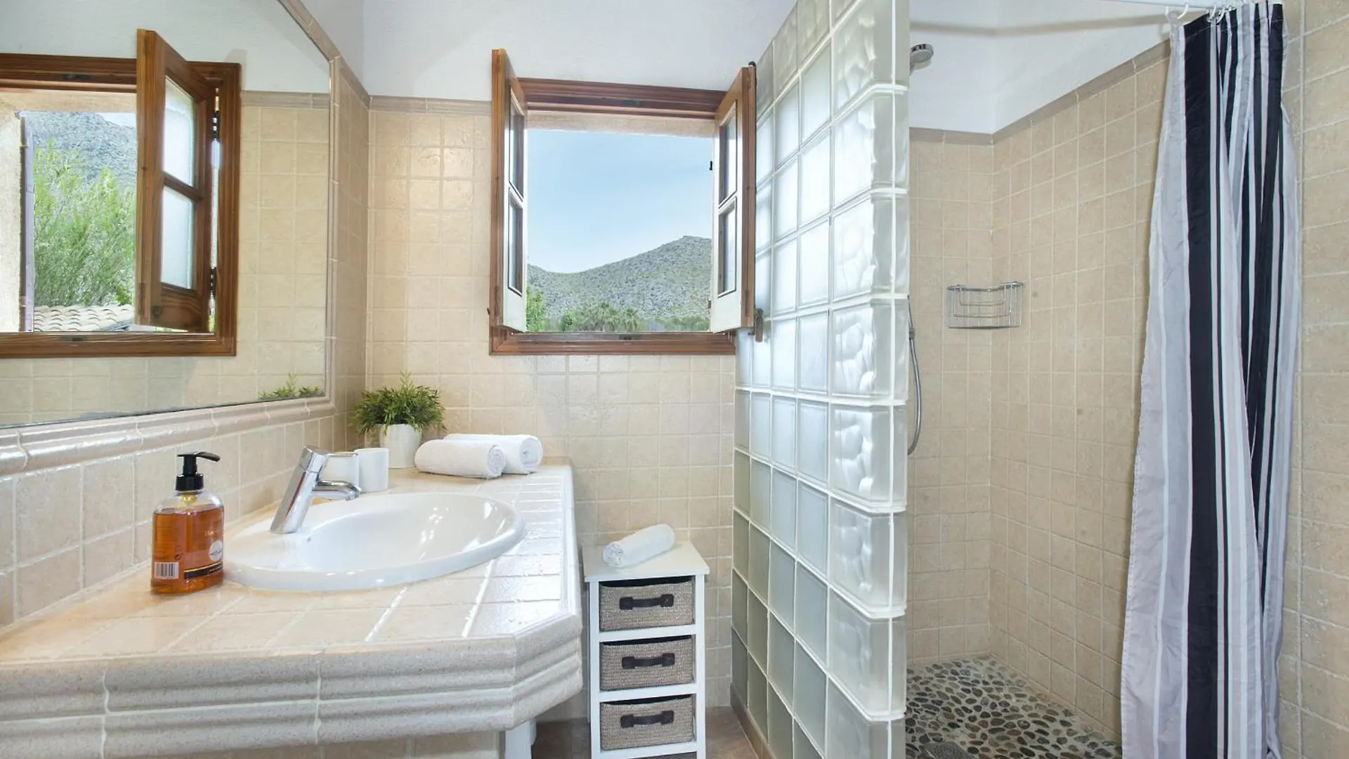 Owl Booking Villa Margarita - 15 Min Walk To The Beach Port de Pollença 0*,